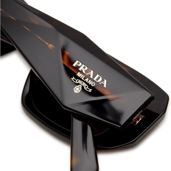 Prada Black and Brown Sunglasses - Picture 1 of 11